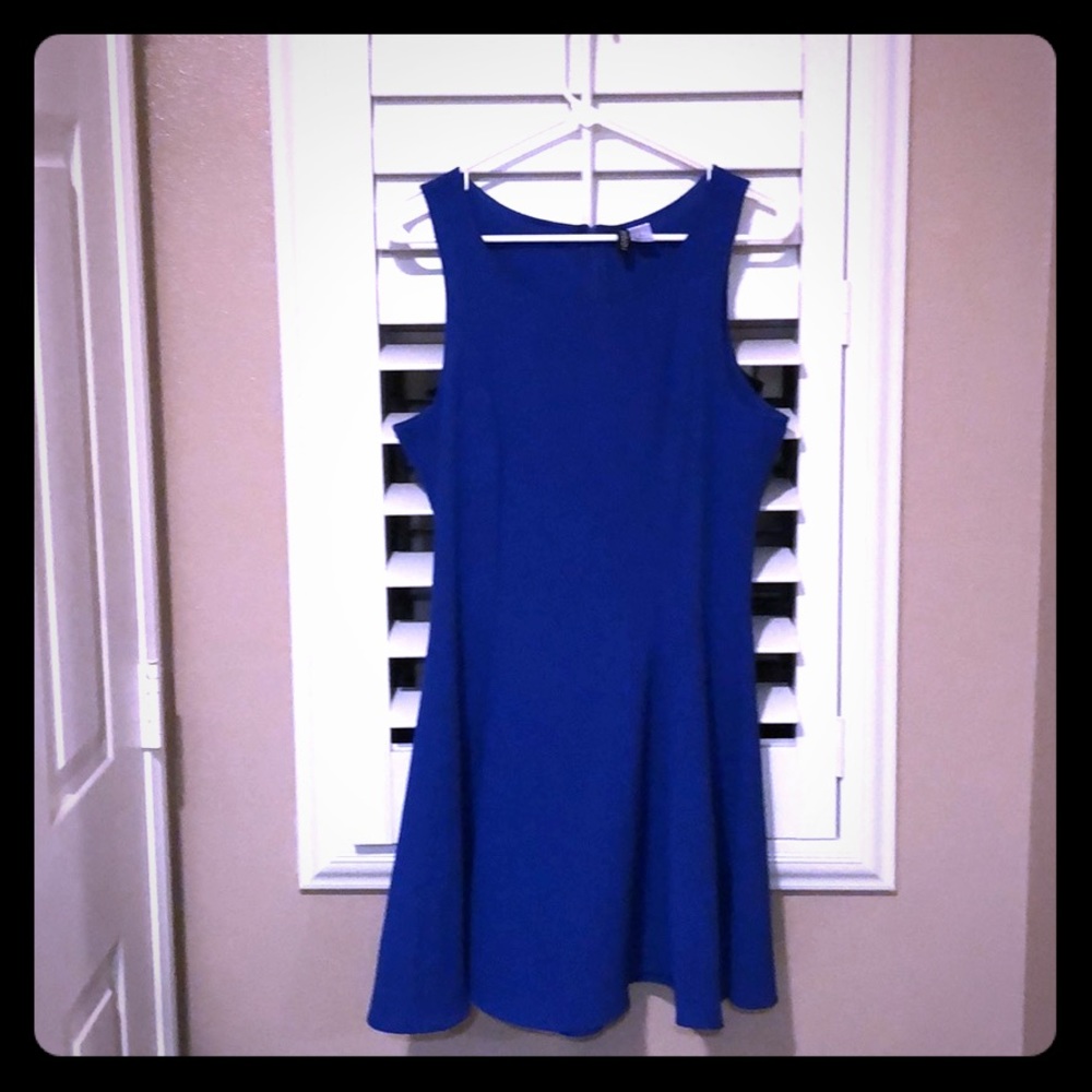 Blue dress